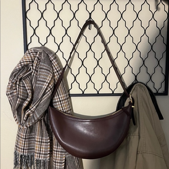 Madewell Chocolate Crossbody Bag - Picture 2 of 8